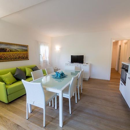 Residenze Dei Fiori Villa Porto Rotondo Bagian luar foto