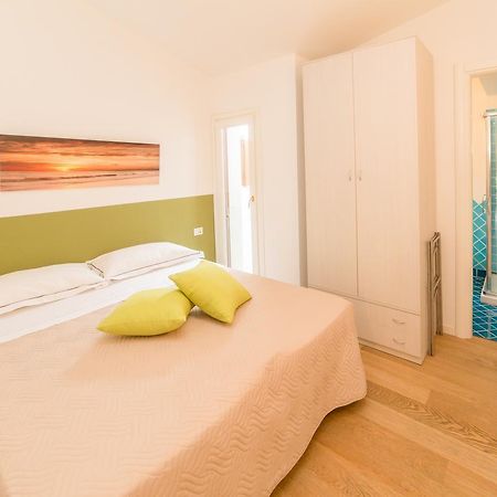 Residenze Dei Fiori Villa Porto Rotondo Bagian luar foto