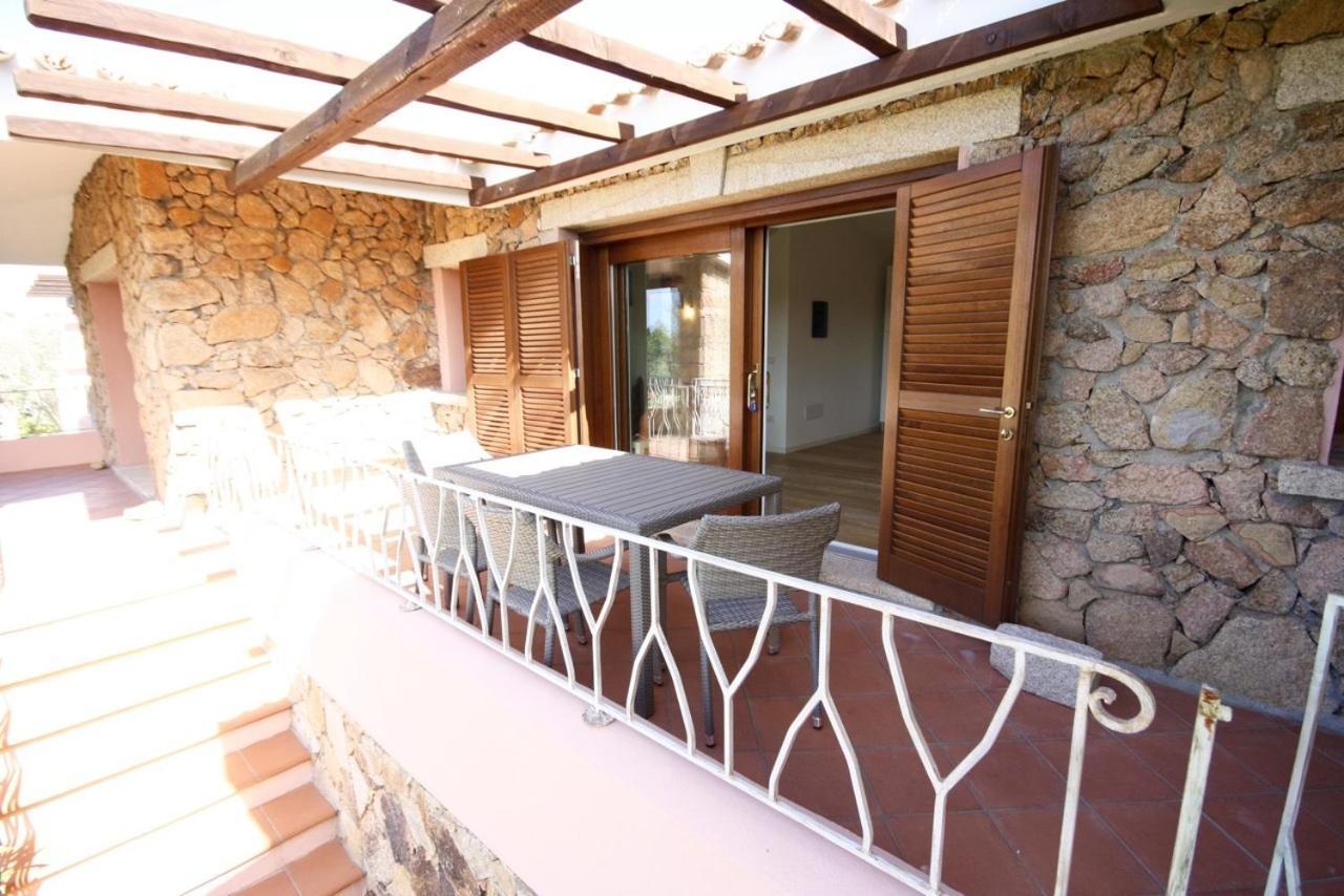 Residenze Dei Fiori Villa Porto Rotondo Ruang foto