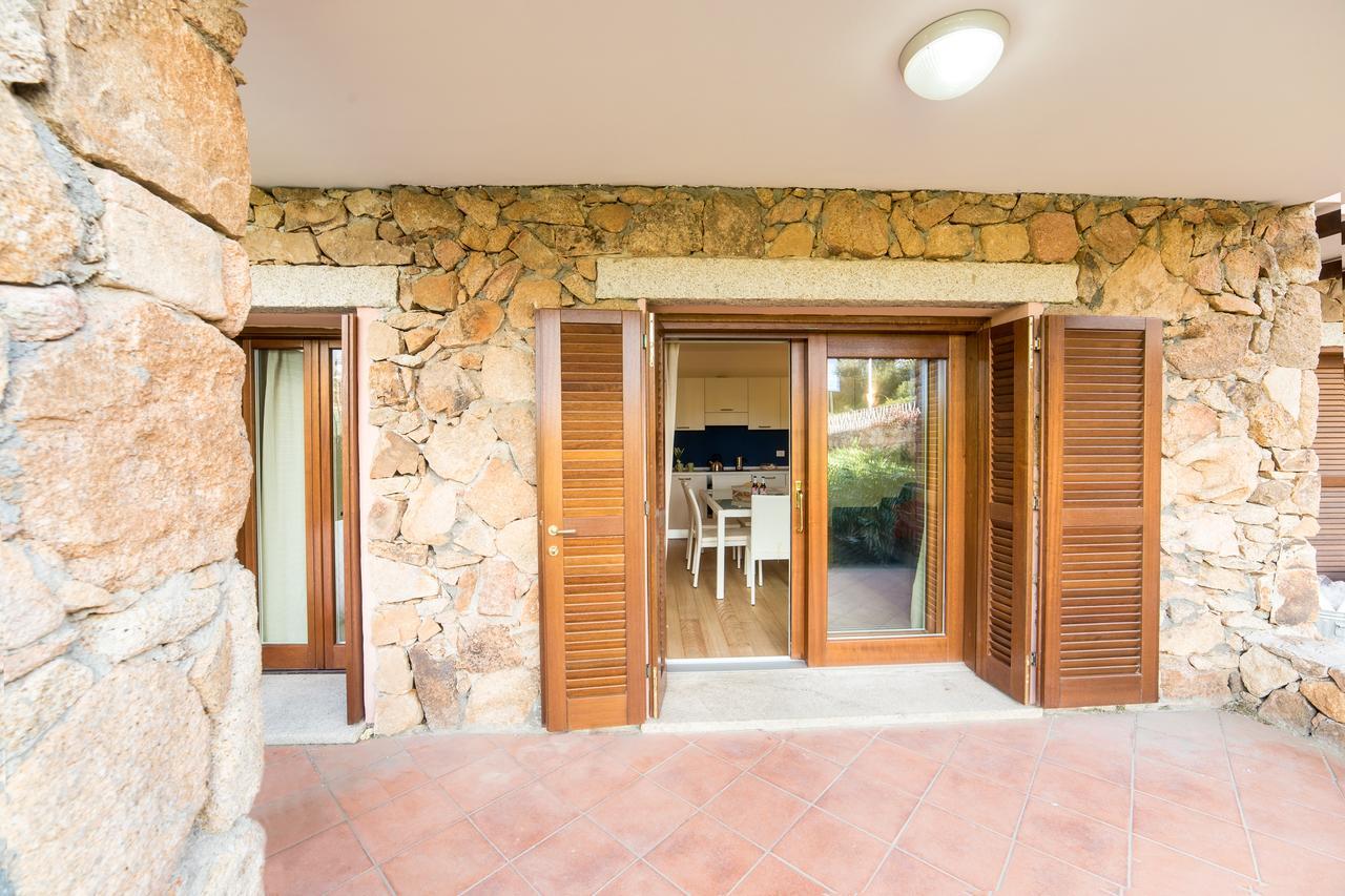 Residenze Dei Fiori Villa Porto Rotondo Bagian luar foto